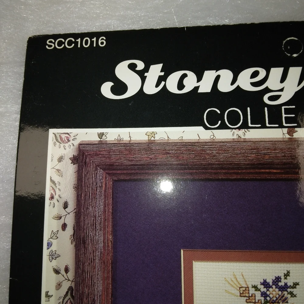 COUNTED CROSS STITCH Stoney Creek Collection, Sit a Spell 5x5.5 KIT